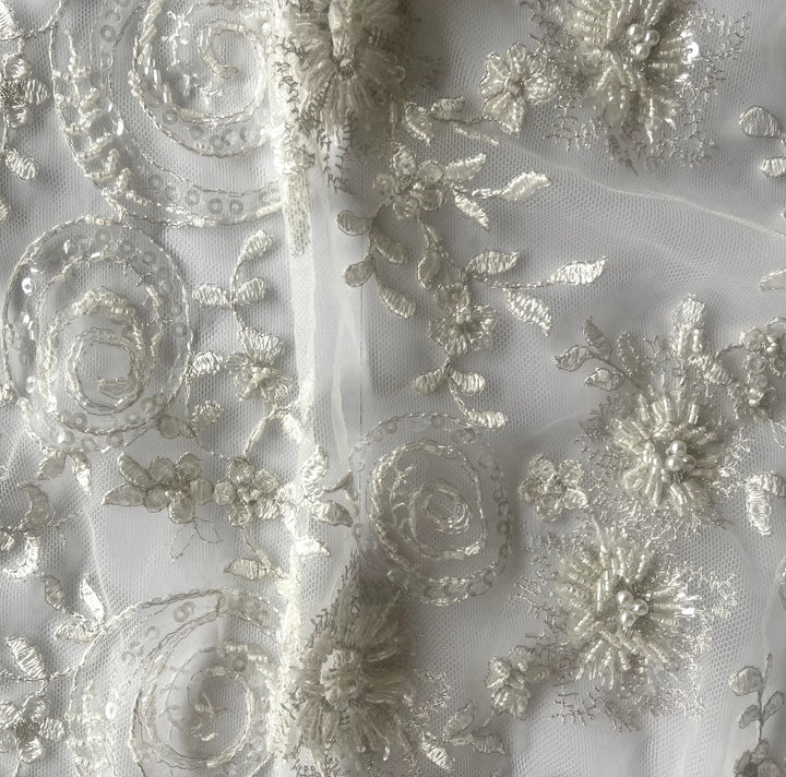 Elegant Silver & Off-White Scalloped Embroidered Mesh (Made in Korea)