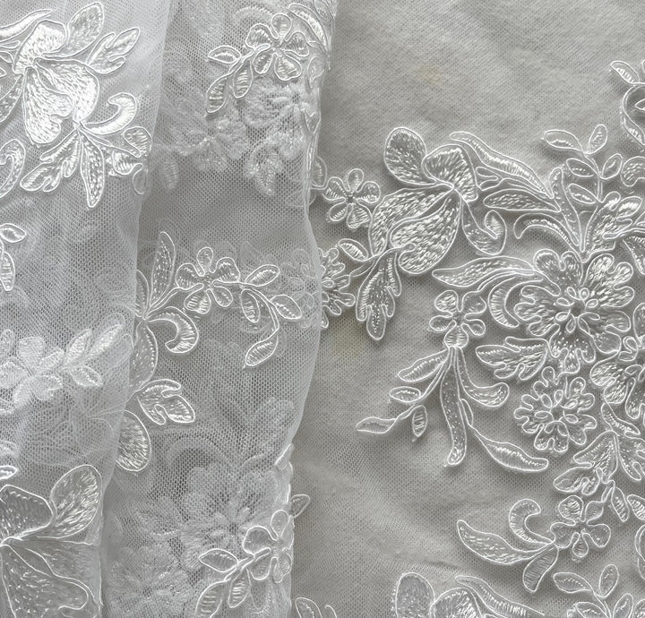 Scalloped Bridal White Alençon Style Lace Fabric (Made in Korea)