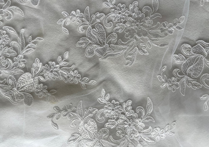 Scalloped Bridal White Alençon Style Lace Fabric (Made in Korea)