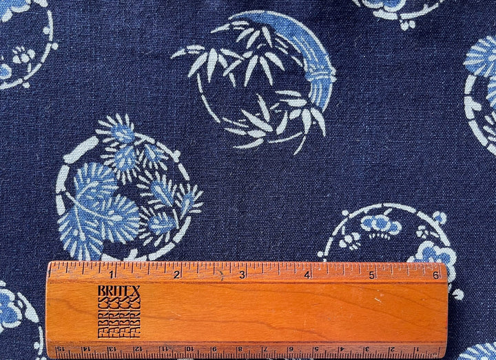 Yukiwa Snowflake Traditional Tsutsugaki Indigo Cotton (Made in Japan)