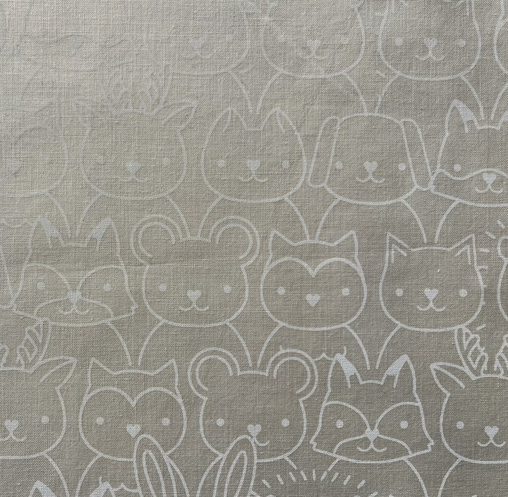 Woodland Park Sup Animals Shell Quilting Cotton  (Made in Japan)
