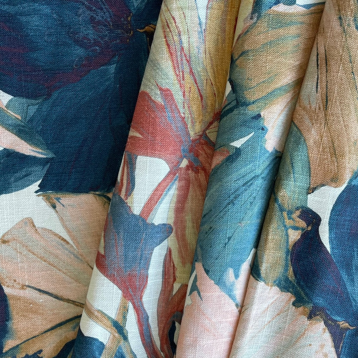 Large-Scale Layered Houseplant Palm Leaves Linen (Made in England)
