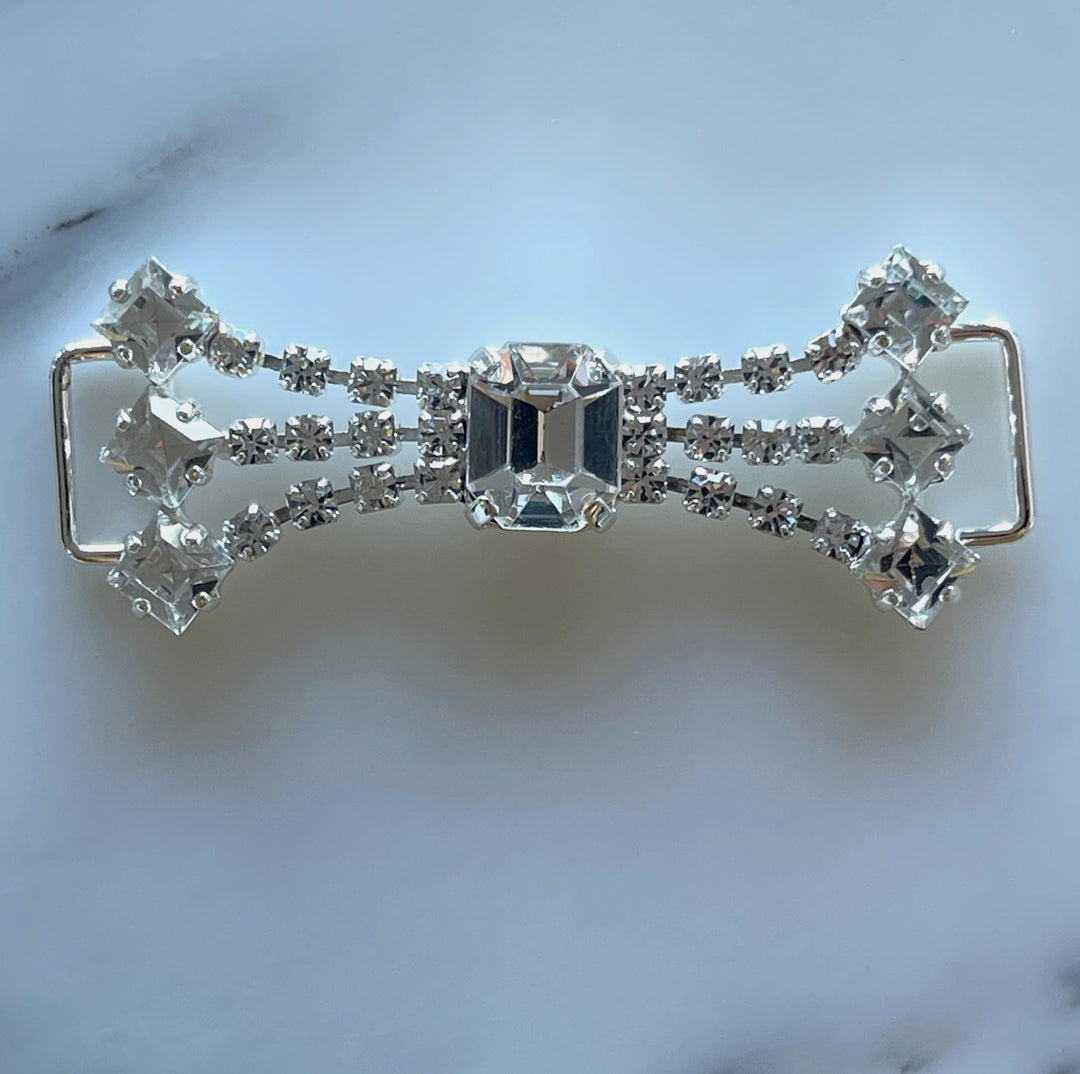 2 1/2" Clear Rhinestone & Silver Fan-Shaped Metal Buckle