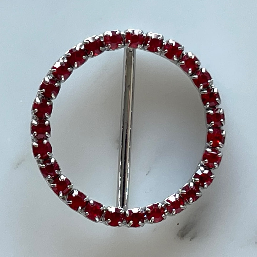 1" Crimson Rhinestone & Silver Round Metal Buckle