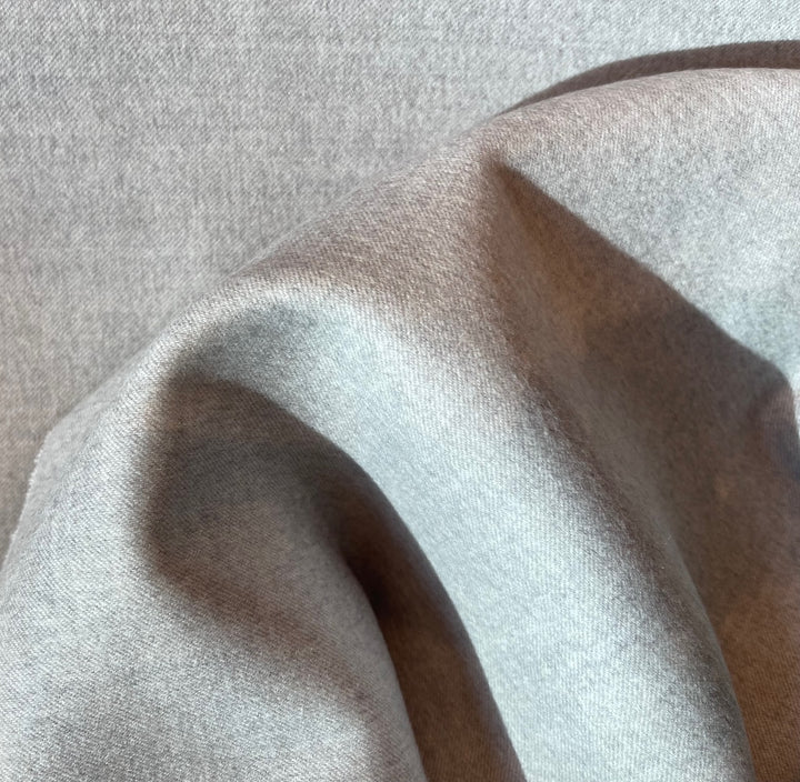 Loro Piana Light to Mid-Weight Pearl Grey Double-Faced Cashmere Coating (Made in Italy)