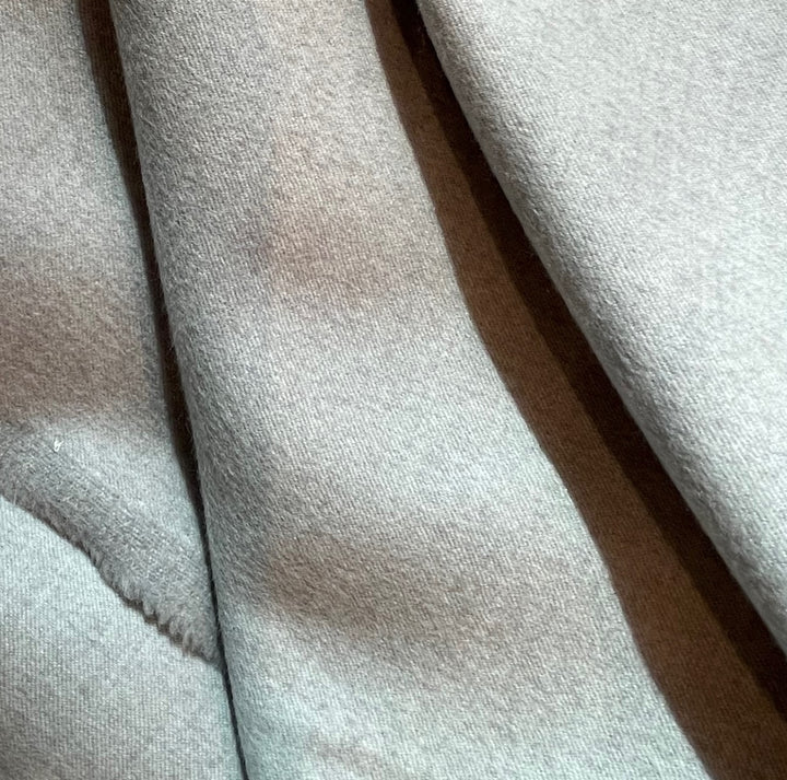 Loro Piana Light to Mid-Weight Pearl Grey Double-Faced Cashmere Coating (Made in Italy)