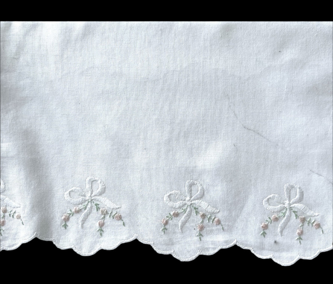 6 1/2" Bows & Ballet Pink Blooms White Cotton Eyelet Trim (Made in Switzerland)