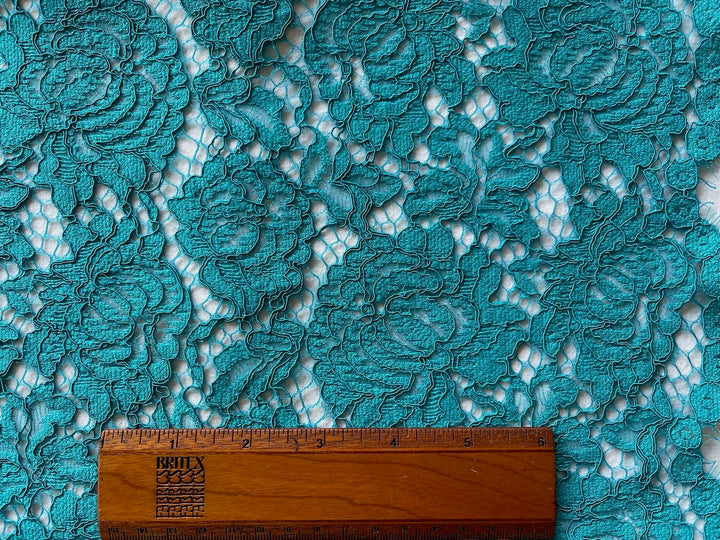 Scalloped Persian Turquoise Dream Cotton Blend Alençon Lace Fabric (Made in France)