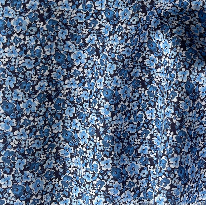 Sky Blue Forget-Me-Nots Cotton Lawn (Made in Italy)