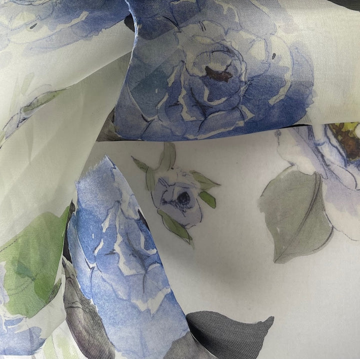 Semi-Sheer Periwinkle Peonies Silk Organza (Made in Italy)