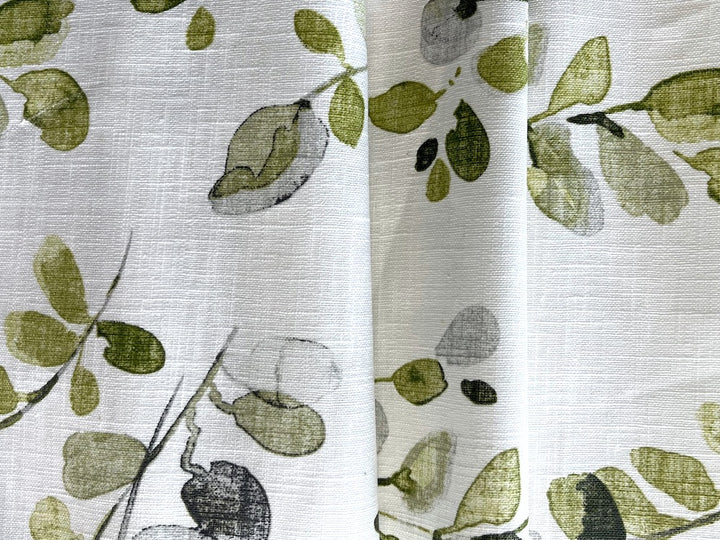 Mossy Leaves on Off-White Laminated Ramie & Linen (Made in France)