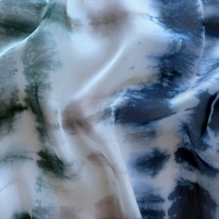 Airy Tie Dye Navy Haze Silk Chiffon (Made in Italy)