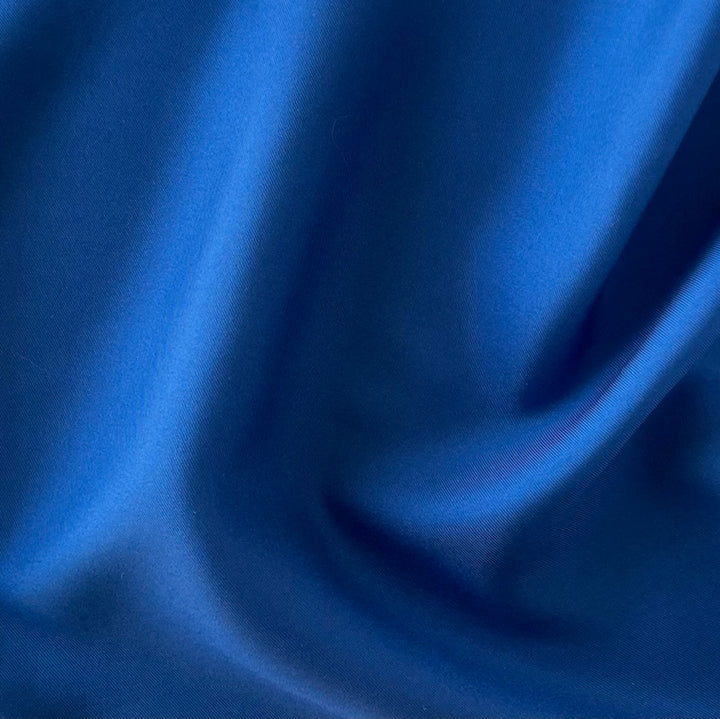 Designer Lighter-Weight Ultramarine Blue Silk Twill (Made in Italy)