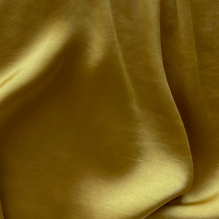 Honeyed Old Gold Textured Délustered Polyester Charmeuse
