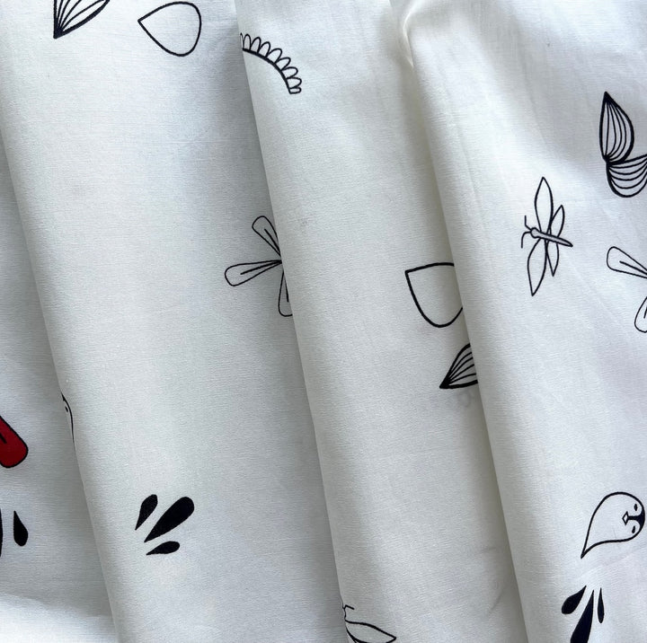 Random Treasures White Cotton Lawn (Made in Italy)