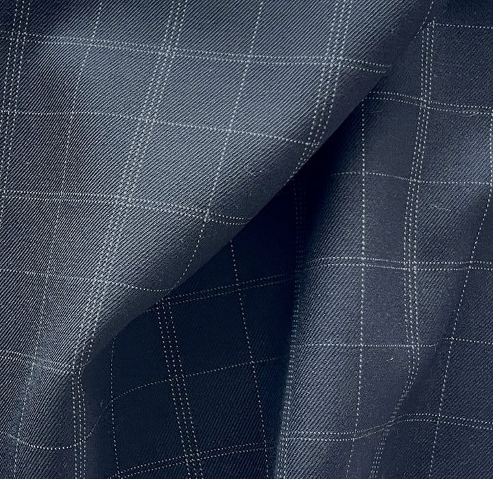 Elegant Black & White Mock Windowpane Wool Plaid (Made in Italy)