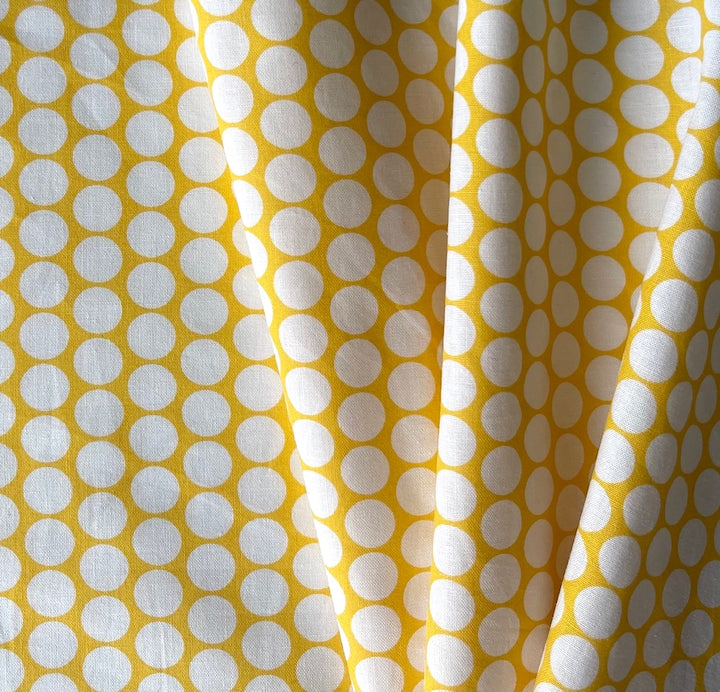 White Dots on Dandelion Yellow Cotton Poplin (Made in Italy)