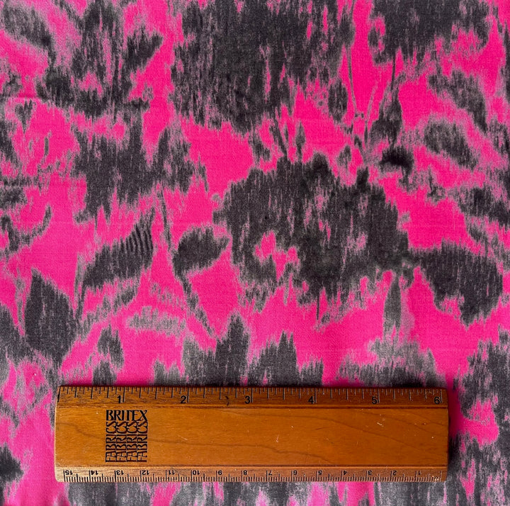 Mid-Weight Floral Raspberry Drizzle Stretch Cotton Sateen (Made in Italy)
