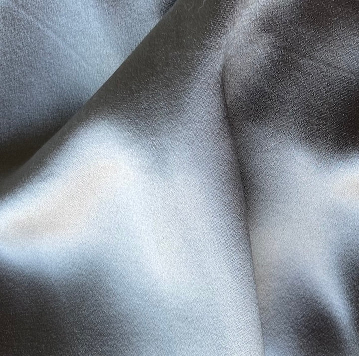 Silvery Mushroom Taupe 4-Ply 40 mm Crepe-Back Silk Satin (Made in Korea)