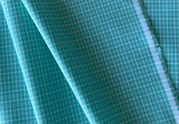 Cool Celadon & Aqua Plaid Cotton Shirting (Made in Japan)