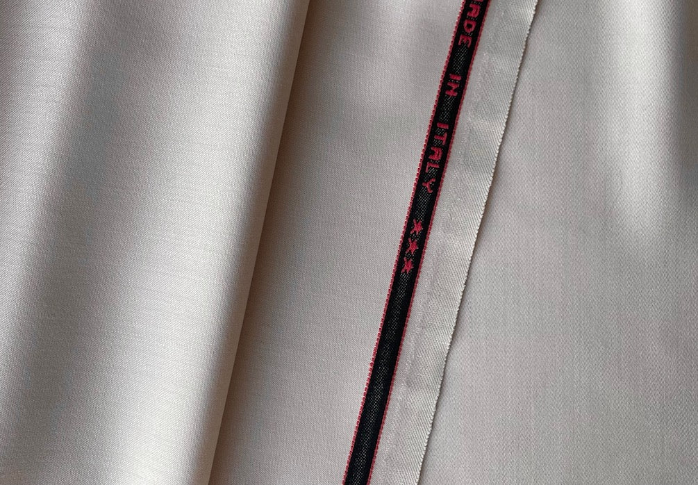 High-End Soft Rose Bisque Stretch Wool Twill (Made in Italy)