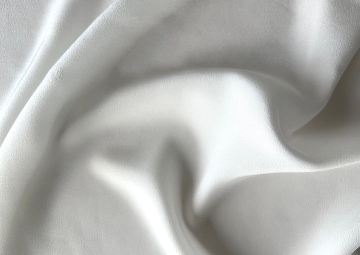 Soft Natural White Silk Crepe De Chine (Made in Italy)