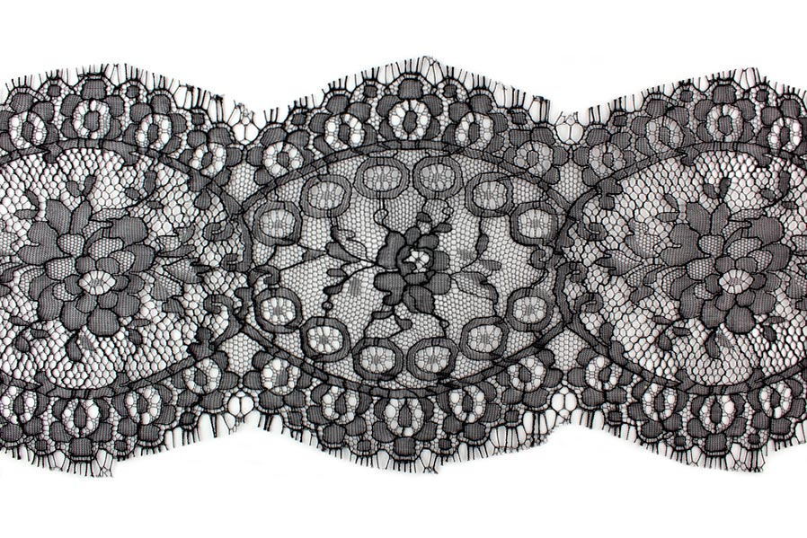 5" Floral Black Chantilly Lace (Made in France)