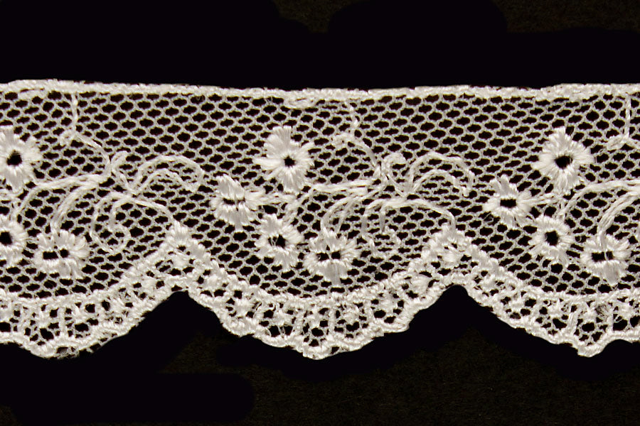 1" Ivory Floral Netted Edging Lace (Made in England)