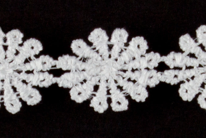 3/8"  White Daisy Venise Lace (Made in England)