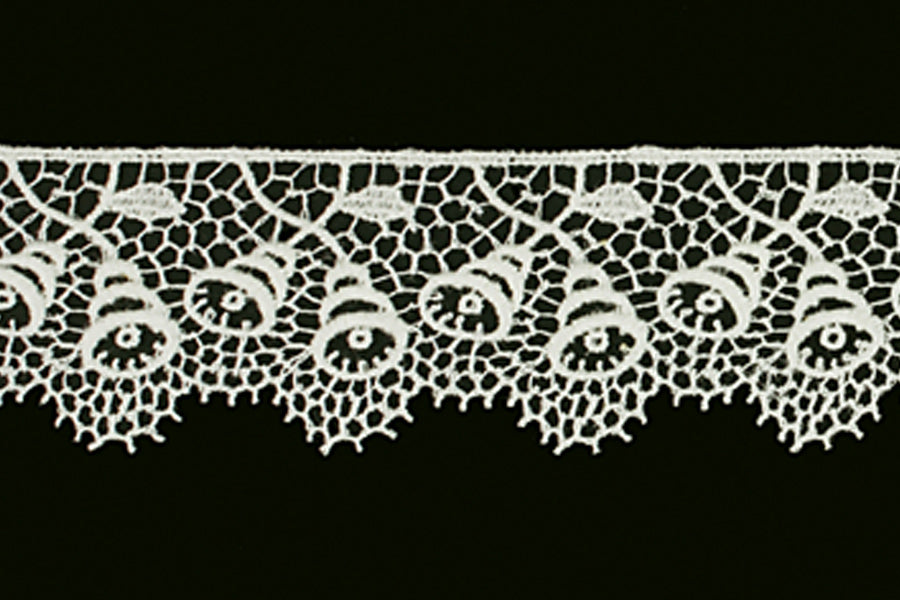 1 1/2" Off-White Cotton Vintage Lace Trim