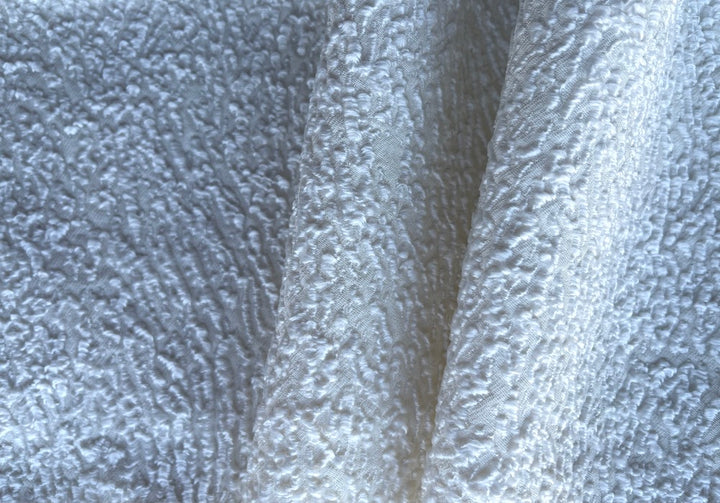 Élégante Textured Silk White Viscose Blend Bouclé  (Made in Italy)