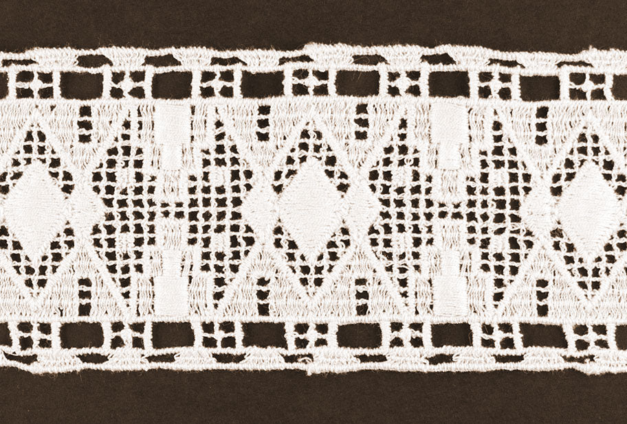 2 1/4" Geometric Natural Crochet Edging Lace