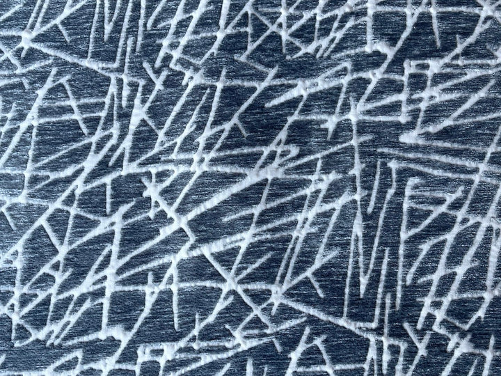 Pewter & White Pick-Up Sticks Polyester Chenille