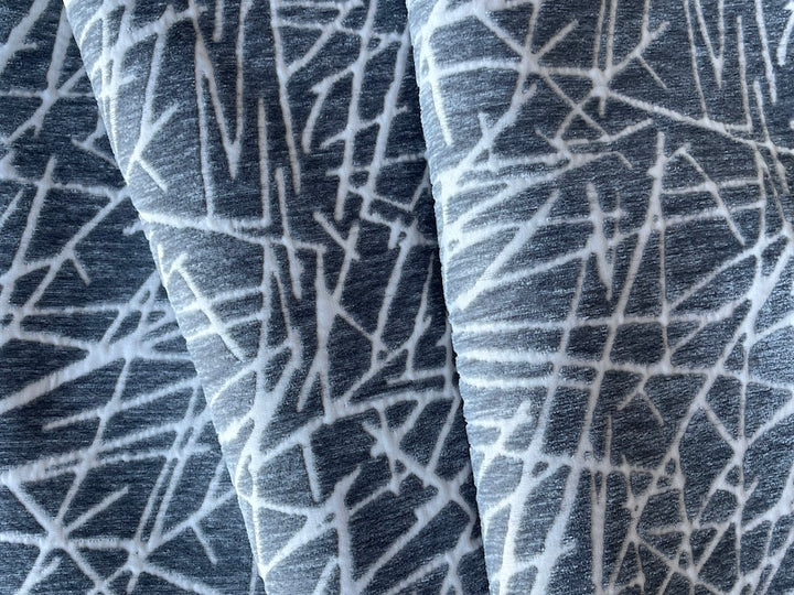 Pewter & White Pick-Up Sticks Polyester Chenille