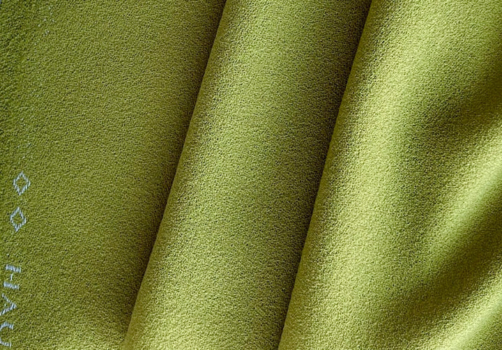 High-End Saturated Fresh Kiwi Green Selvedged Wool Crepe (Made in Italy)