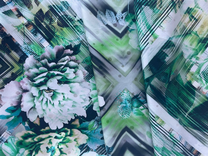 Ungaro Selvedged Grass Green Op Art Wild Roses Matte Silk Jacquard Charmeuse (Made in Italy)