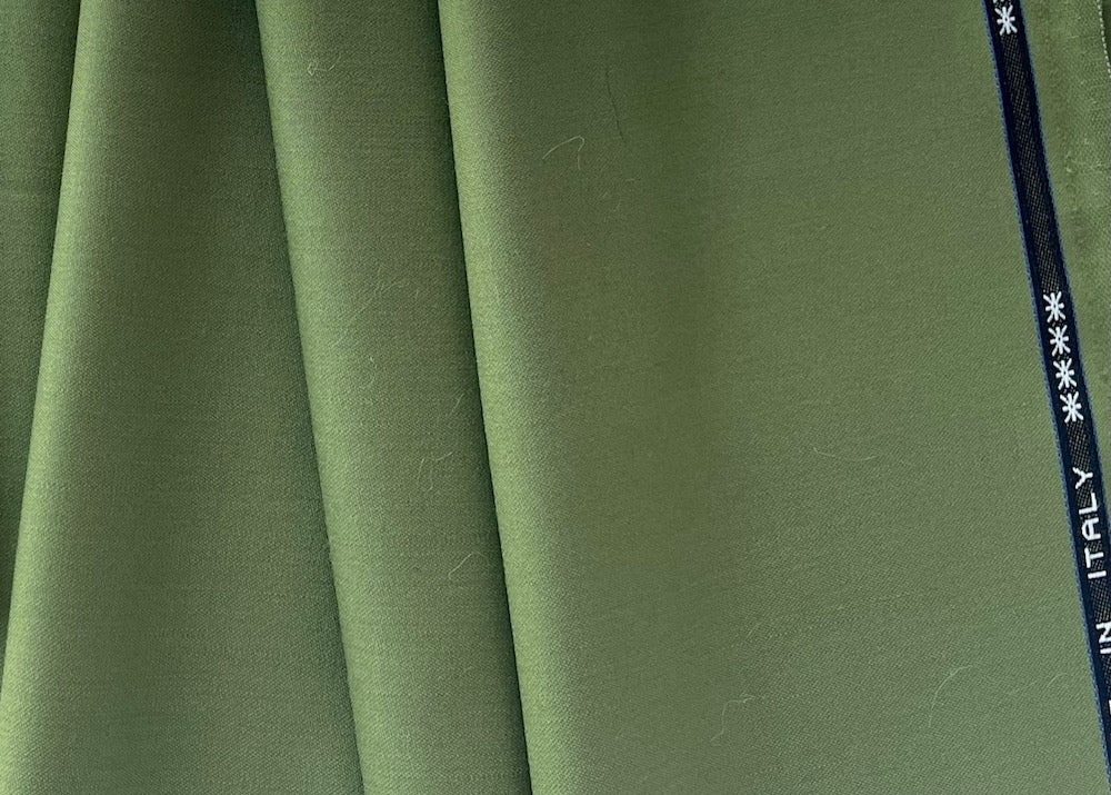 High-End Spring Glade Green Selvedged Stretch Wool Twill (Made in Italy)