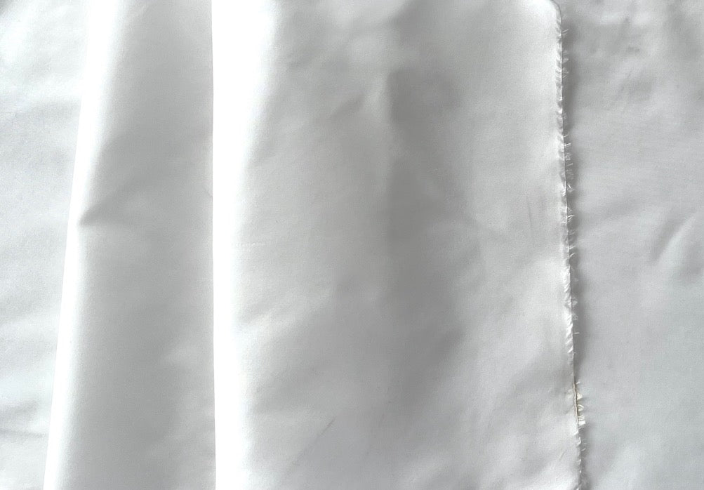 Crisp Alabaster White Silk & Polyester Taffeta (Made in Italy)