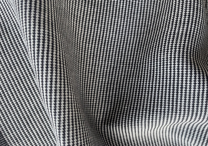 Chic Black & White Micro Hounds-Tooth Cotton Suiting (Made in Italy)