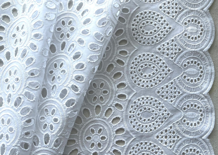 Cascade of Nesting Flowers Bright Ice White Scalloped Cotton Eyelet