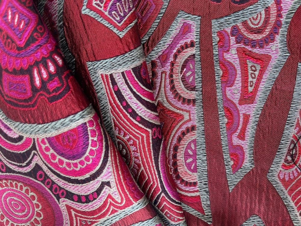 Mid to Heavy-Weight Dramatic Geometric Magenta Fire Silk Blend Brocade (Made in Italy)