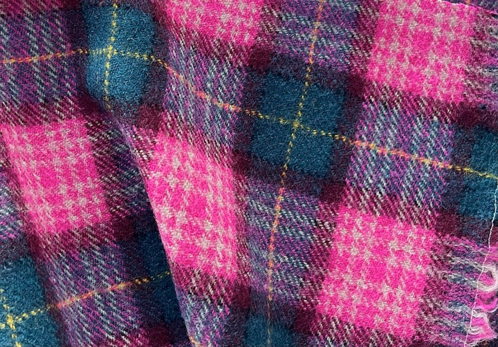 Stupendous Barbie-esque Pink & Teal Shetland Wool Plaid (Made in Italy)