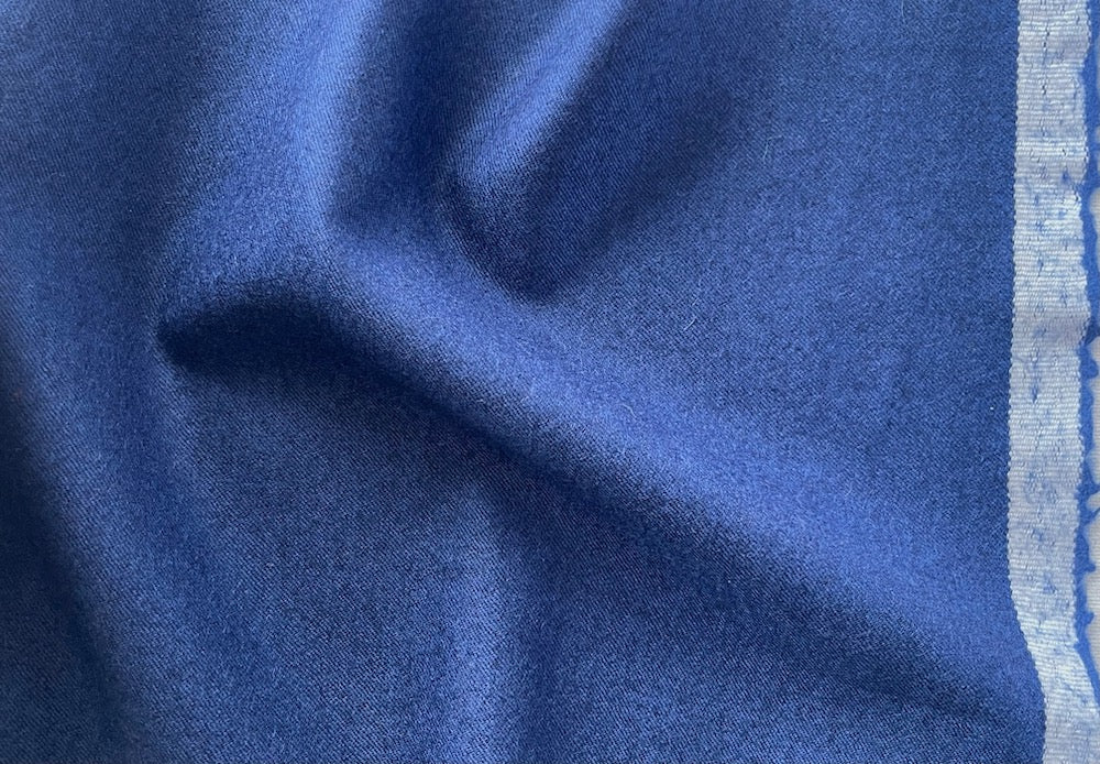 High-End Elegant Sapphire Wool Flannel (Made in Italy)