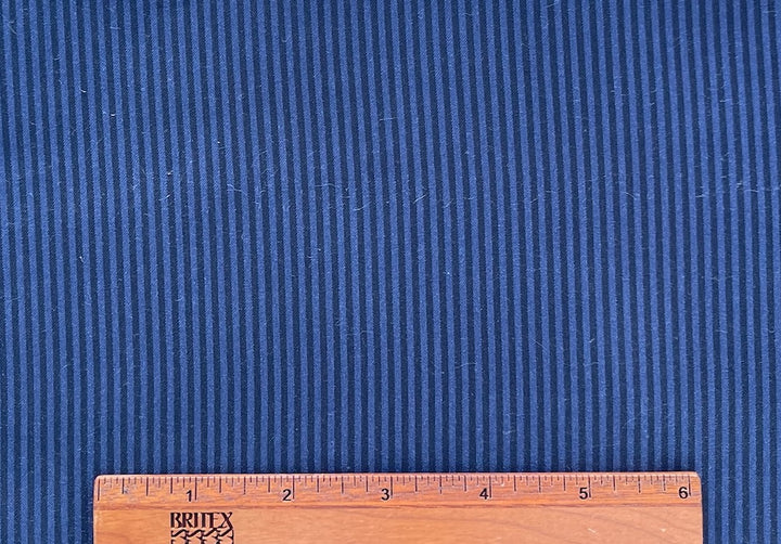 Sophisticated Navy & Black Stretch Cotton Blend Poplin Shirting (Made in Italy)