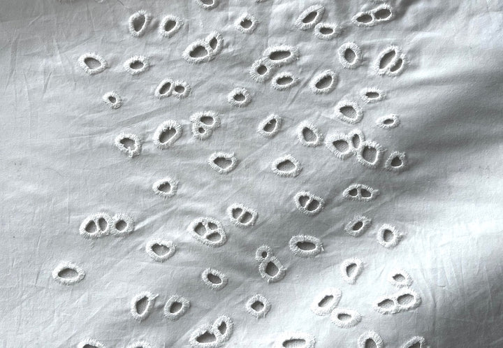 White Flirty Striped Eyelet Clusters Cotton Poplin (Made in Italy)