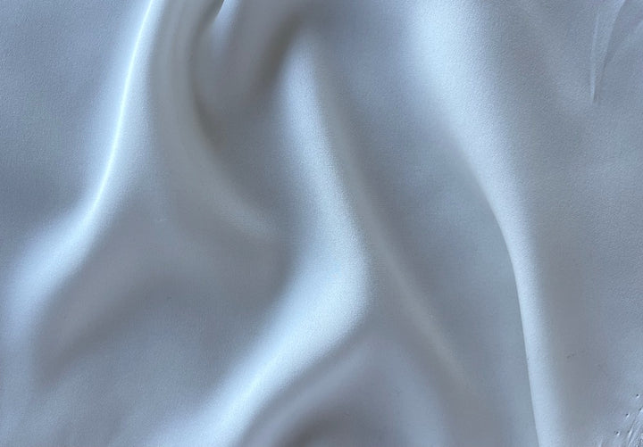 Elegant White Heron Delustered Stretch Silk Crepe (Made in Italy)