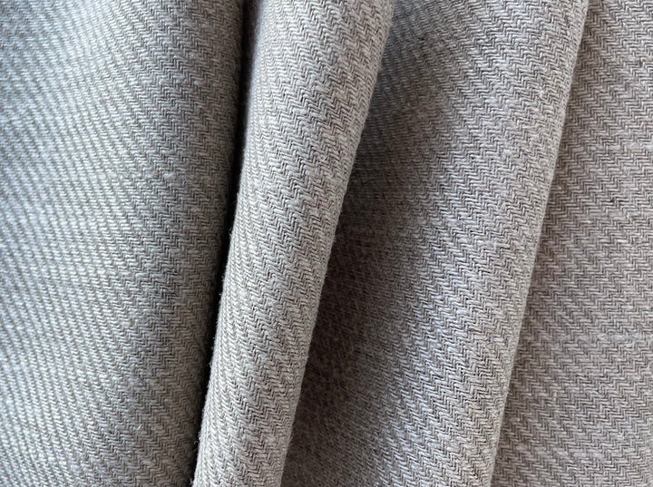 Oatmeal Slubby Linen Twill (Made in Poland)