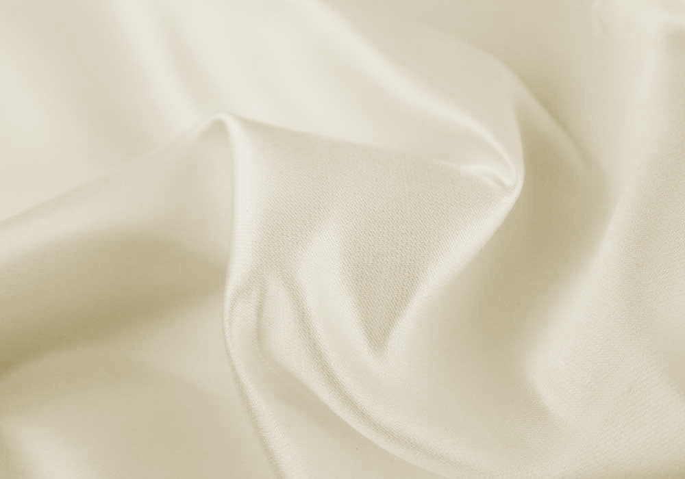 Gleaming Pale Ivory Silk & Rayon Duchess Satin