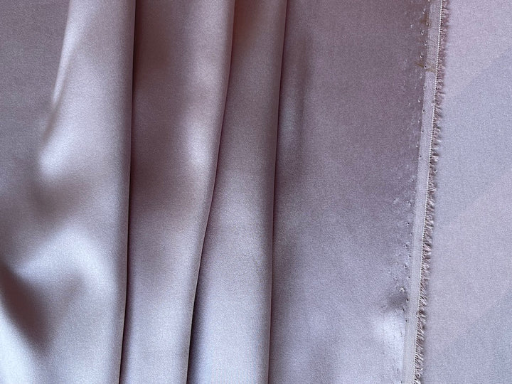 Sweetly Lustrous Lilac Stretch Silk Satin Charmeuse (Made in Italy)