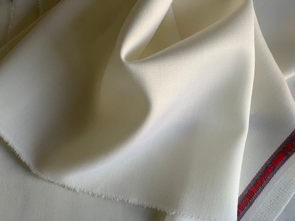 Whipped Cream Delight Selvedged Wool Twill Suiting (Made in Italy)